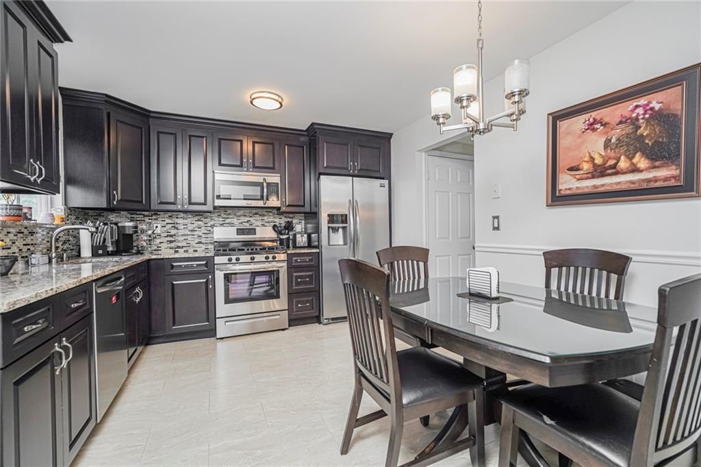 27 Sonia Court Woodrow Staten Island NY 10309