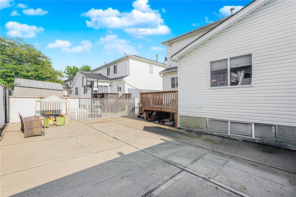 27 Sonia Court Woodrow Staten Island NY 10309