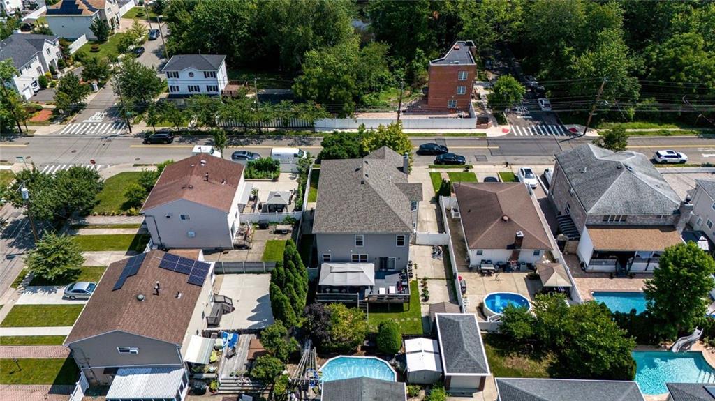 992 Huguenot Avenue Annadale Staten Island NY 10312