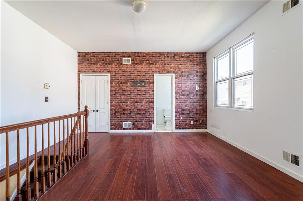 992 Huguenot Avenue Annadale Staten Island NY 10312