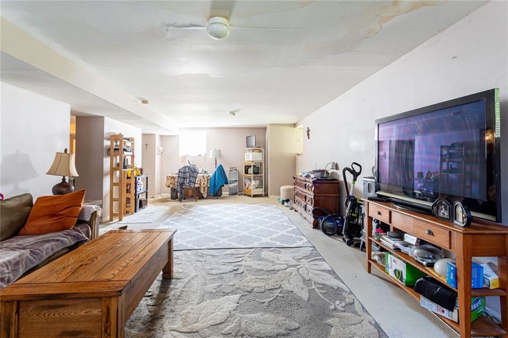 992 Huguenot Avenue Annadale Staten Island NY 10312