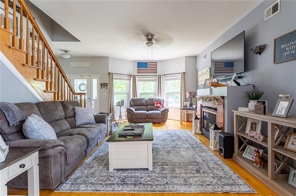 992 Huguenot Avenue Annadale Staten Island NY 10312