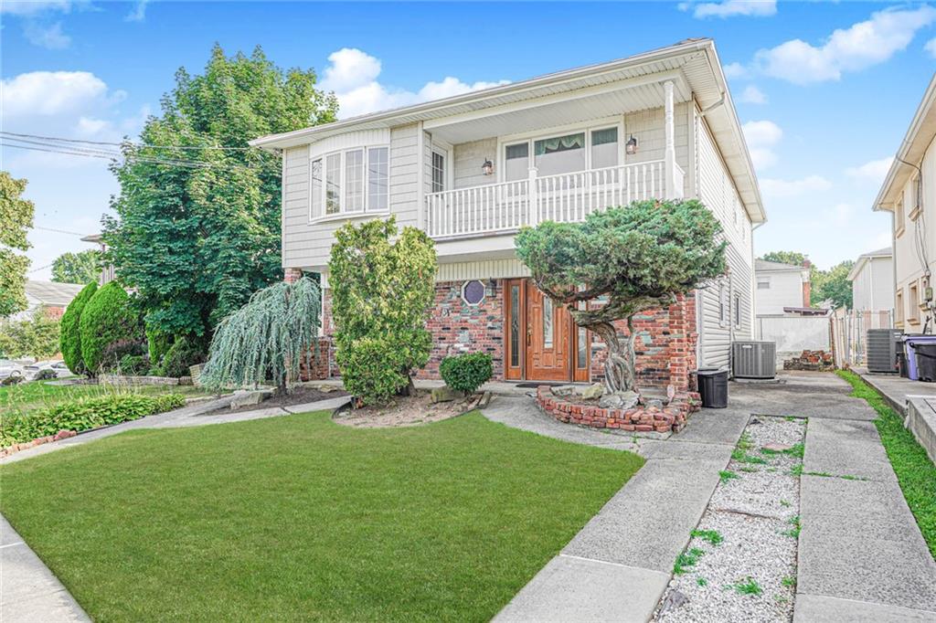 47 Carpenter Avenue New Springville Staten Island NY 10314