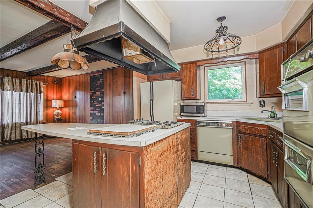 47 Carpenter Avenue New Springville Staten Island NY 10314
