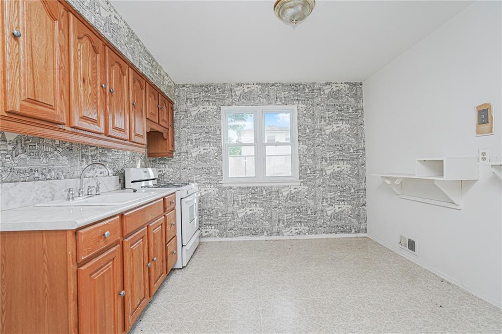 47 Carpenter Avenue New Springville Staten Island NY 10314
