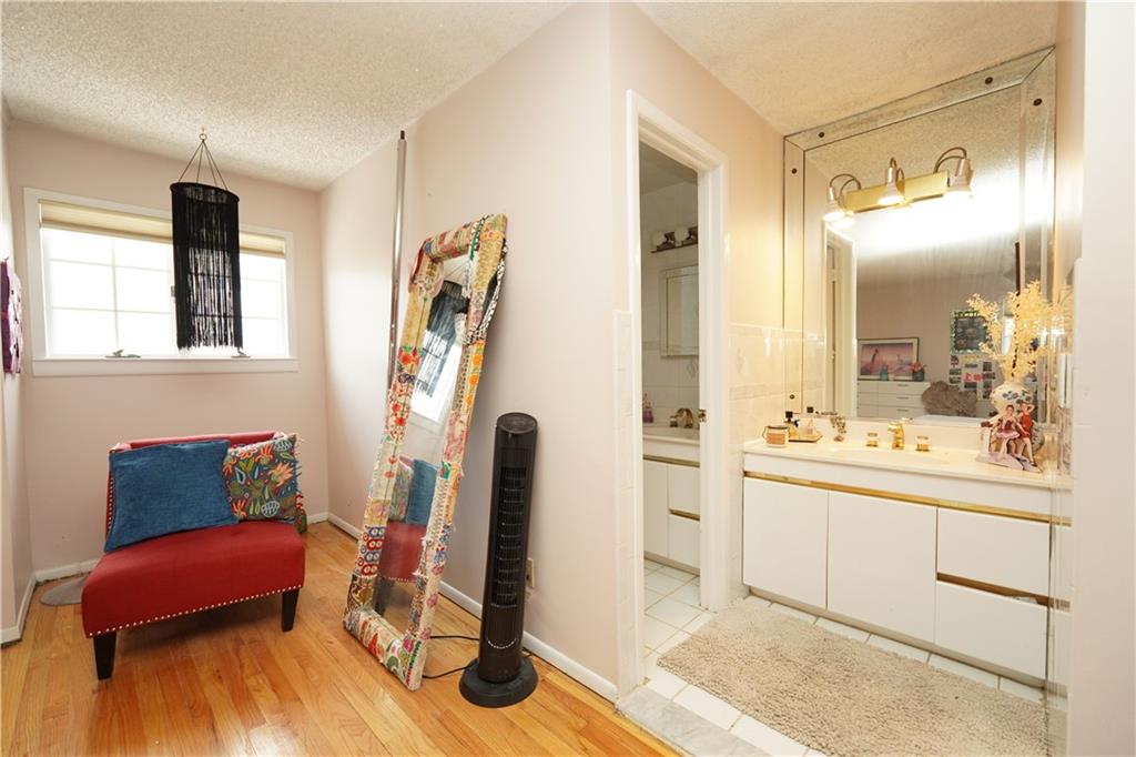 420 Stobe Avenue Midland Beach Staten Island NY 10306