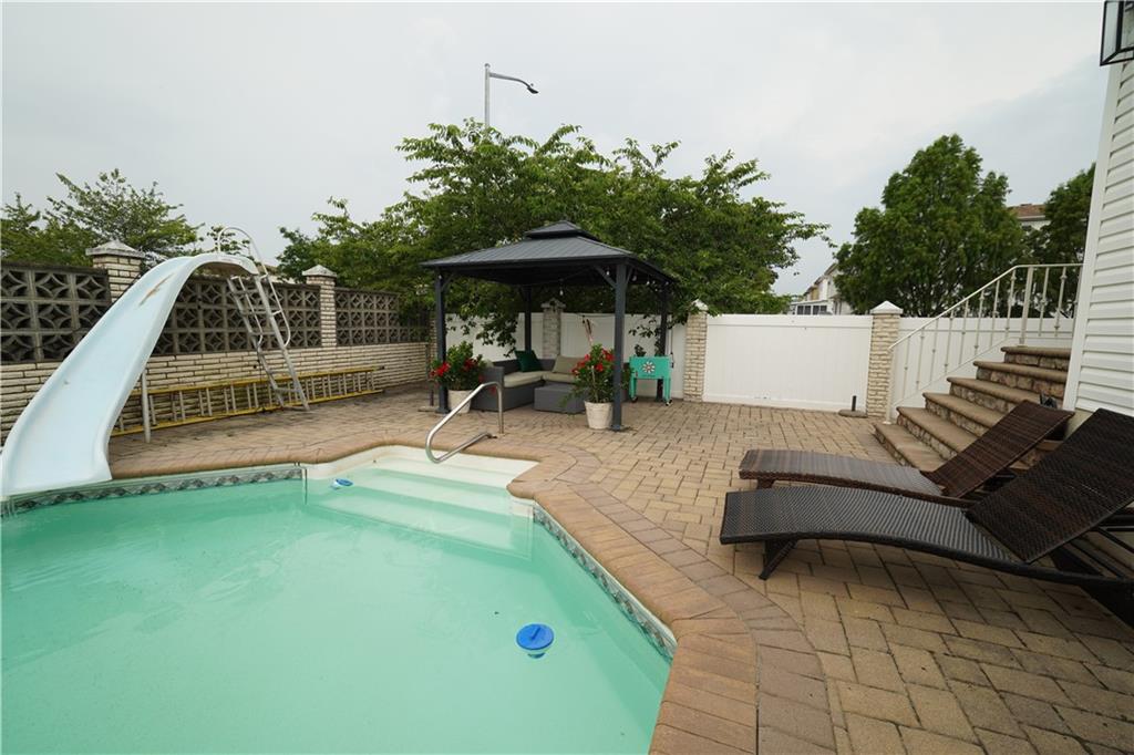 420 Stobe Avenue Midland Beach Staten Island NY 10306