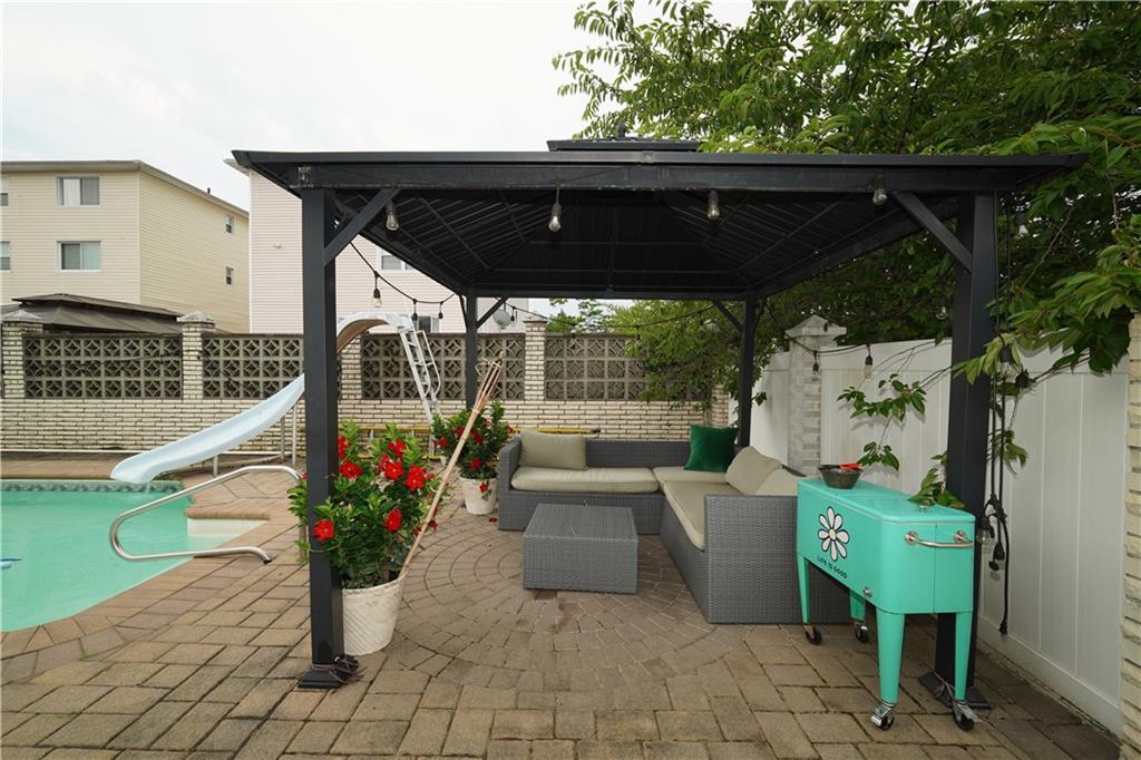 420 Stobe Avenue Midland Beach Staten Island NY 10306