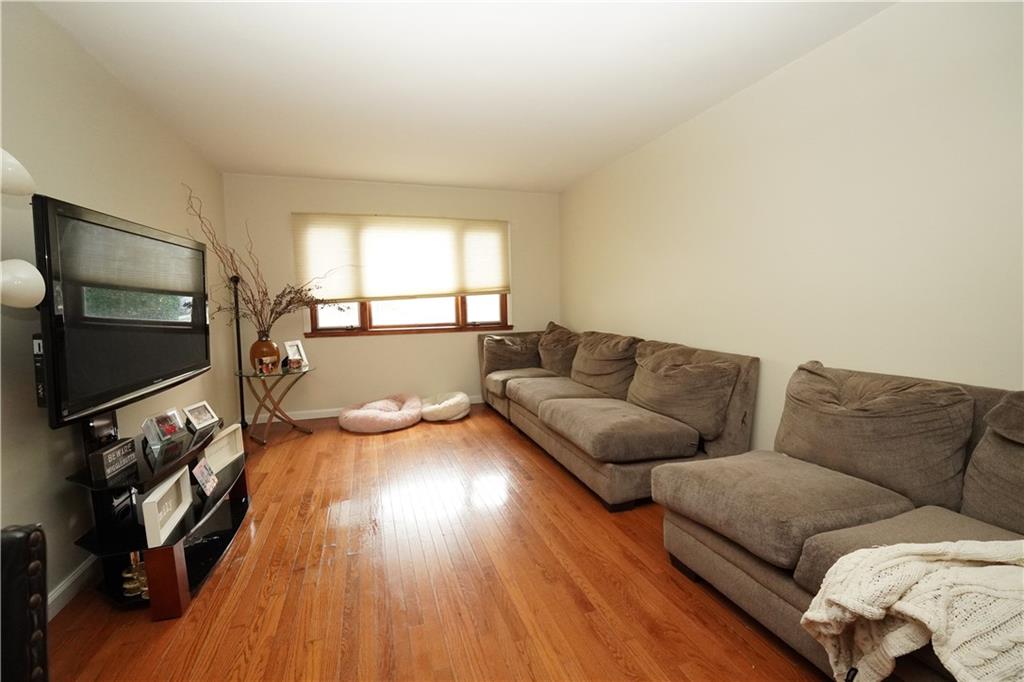 420 Stobe Avenue Midland Beach Staten Island NY 10306