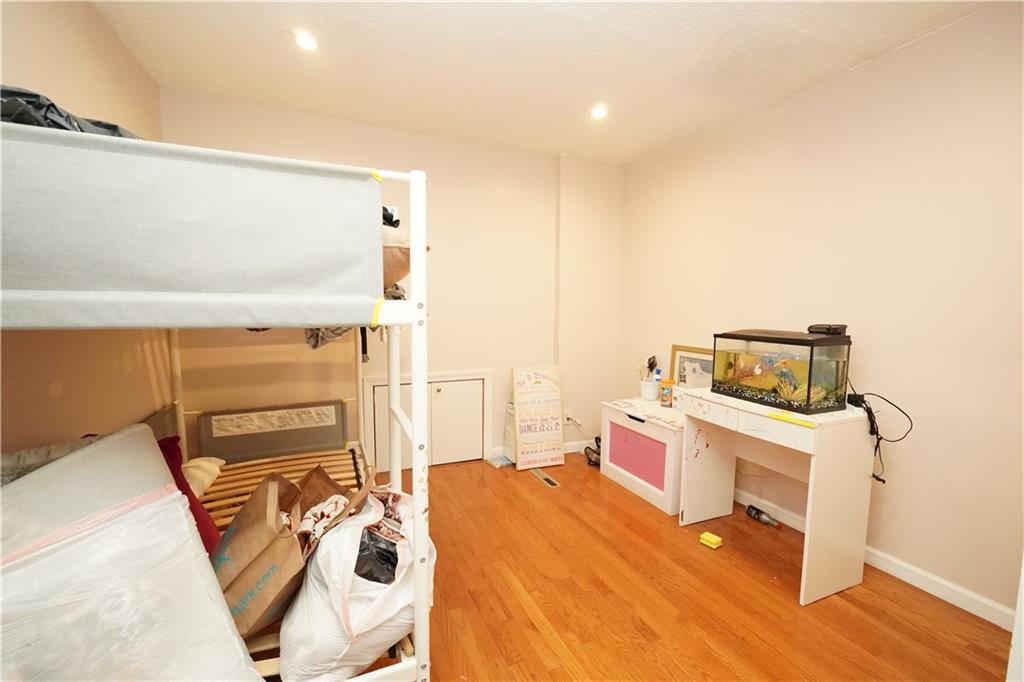 420 Stobe Avenue Midland Beach Staten Island NY 10306