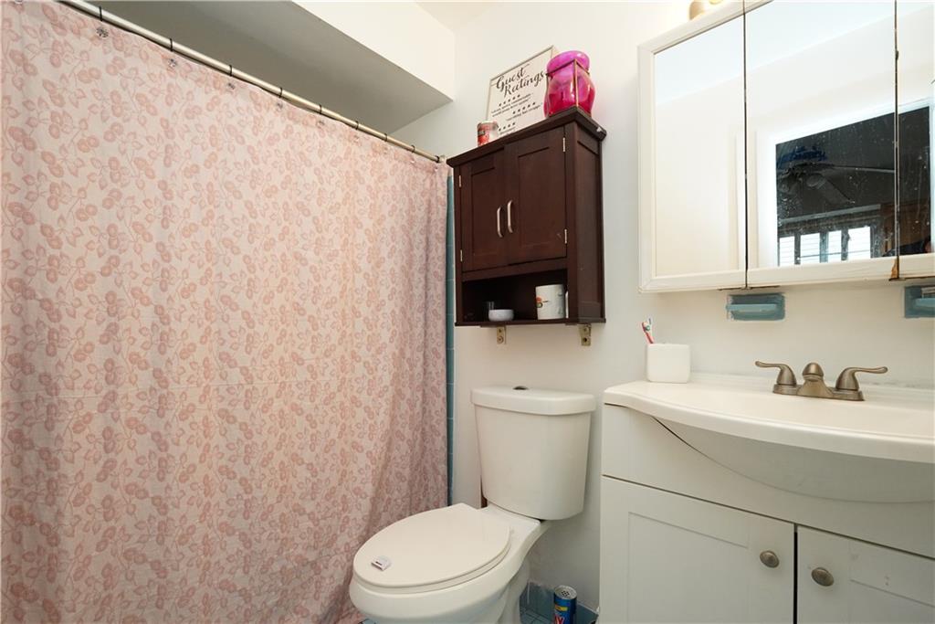420 Stobe Avenue Midland Beach Staten Island NY 10306