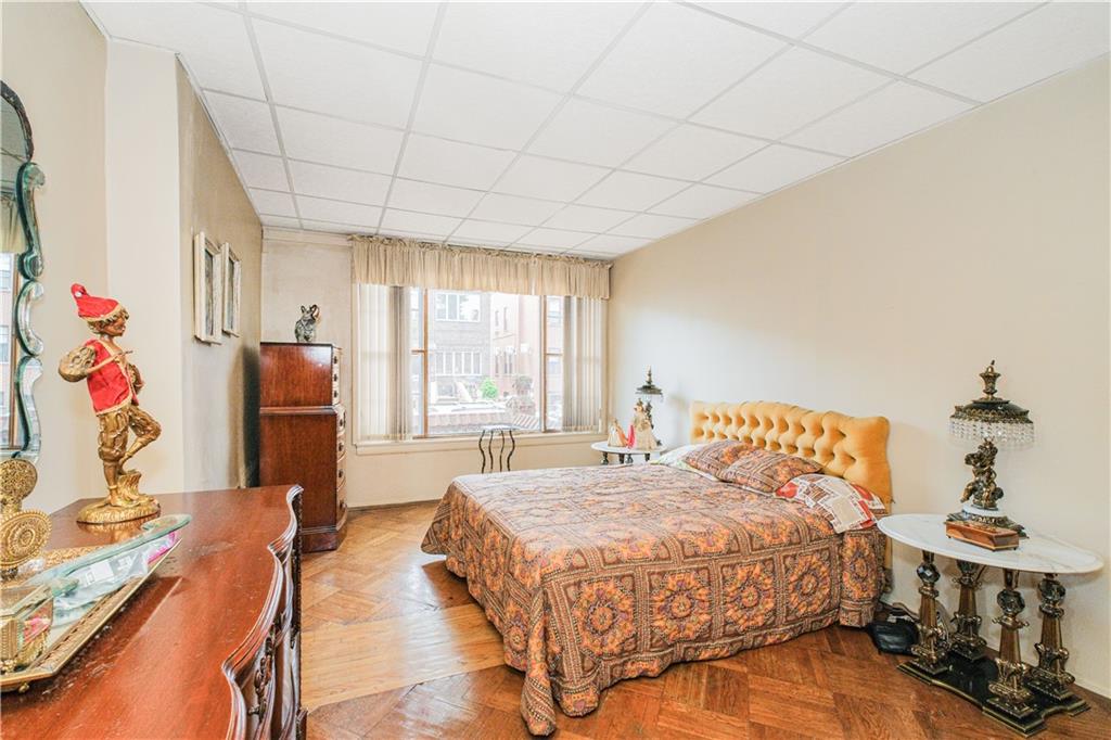 1959 73rd Street Bensonhurst Brooklyn NY 11204