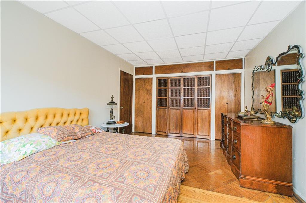 1959 73rd Street Bensonhurst Brooklyn NY 11204
