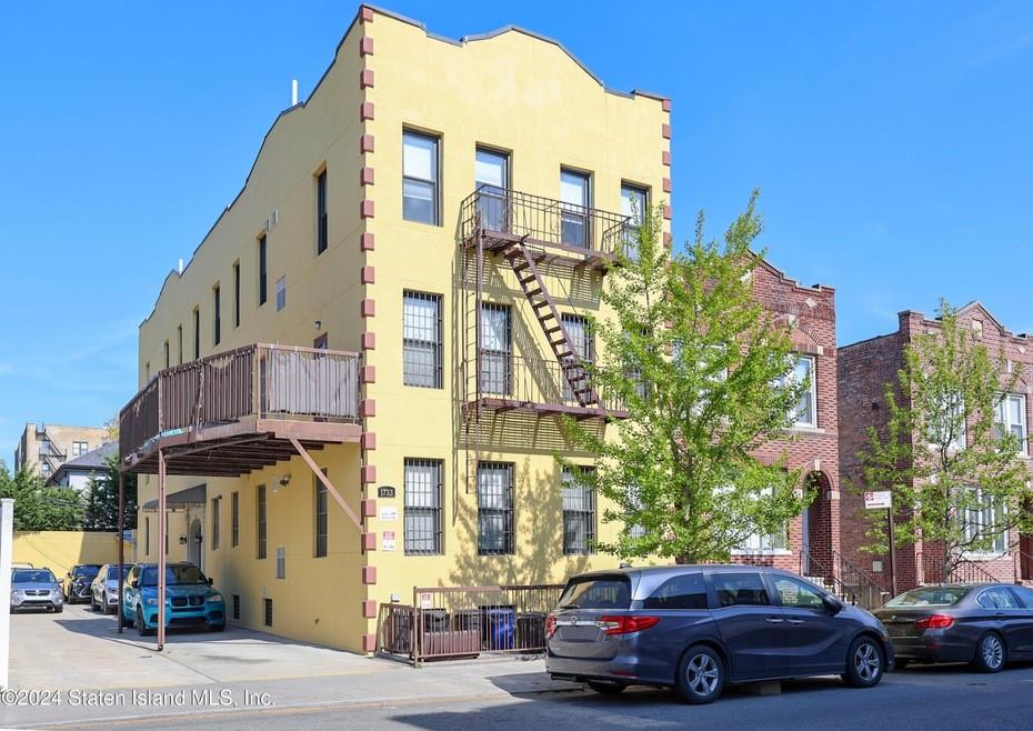 1733 East 4th Street Gravesend Brooklyn NY 11223