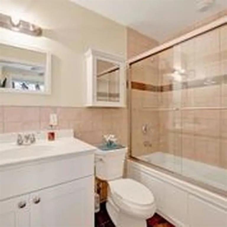 1733 East 4th Street Gravesend Brooklyn NY 11223