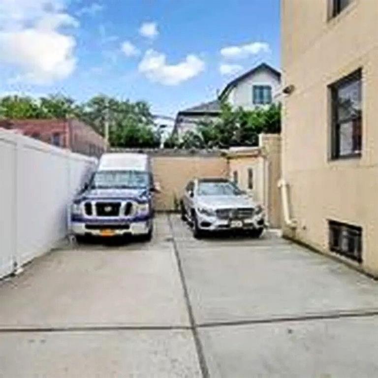 1733 East 4th Street Gravesend Brooklyn NY 11223