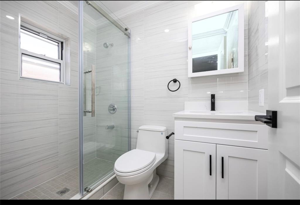 2509 East 12th Street Sheepshead Bay Brooklyn NY 11235