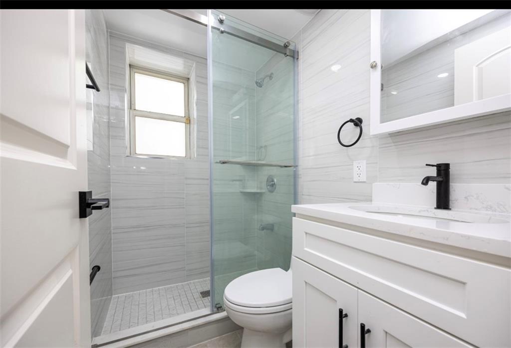 2509 East 12th Street Sheepshead Bay Brooklyn NY 11235