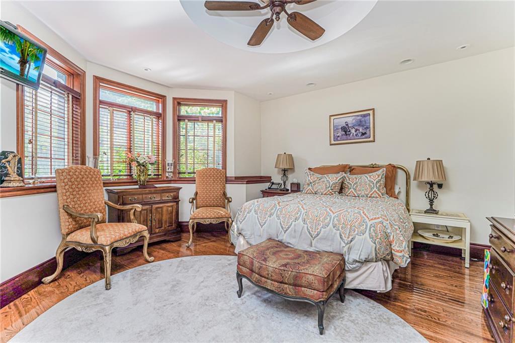 34 Claire Court Grymes Hill Staten Island NY 10312