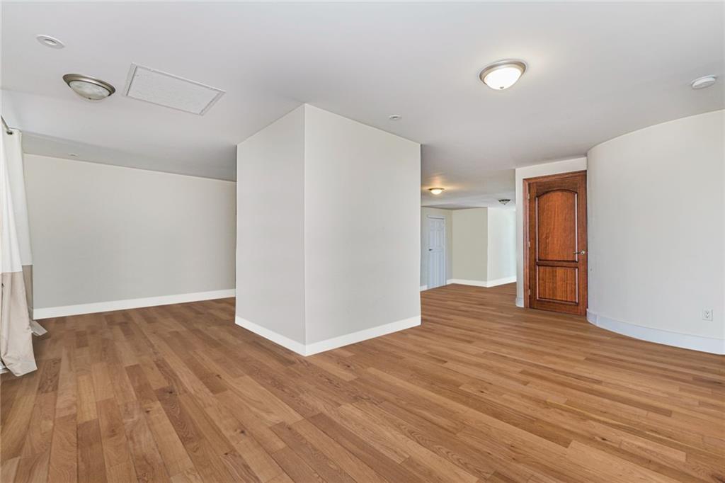34 Claire Court Grymes Hill Staten Island NY 10312