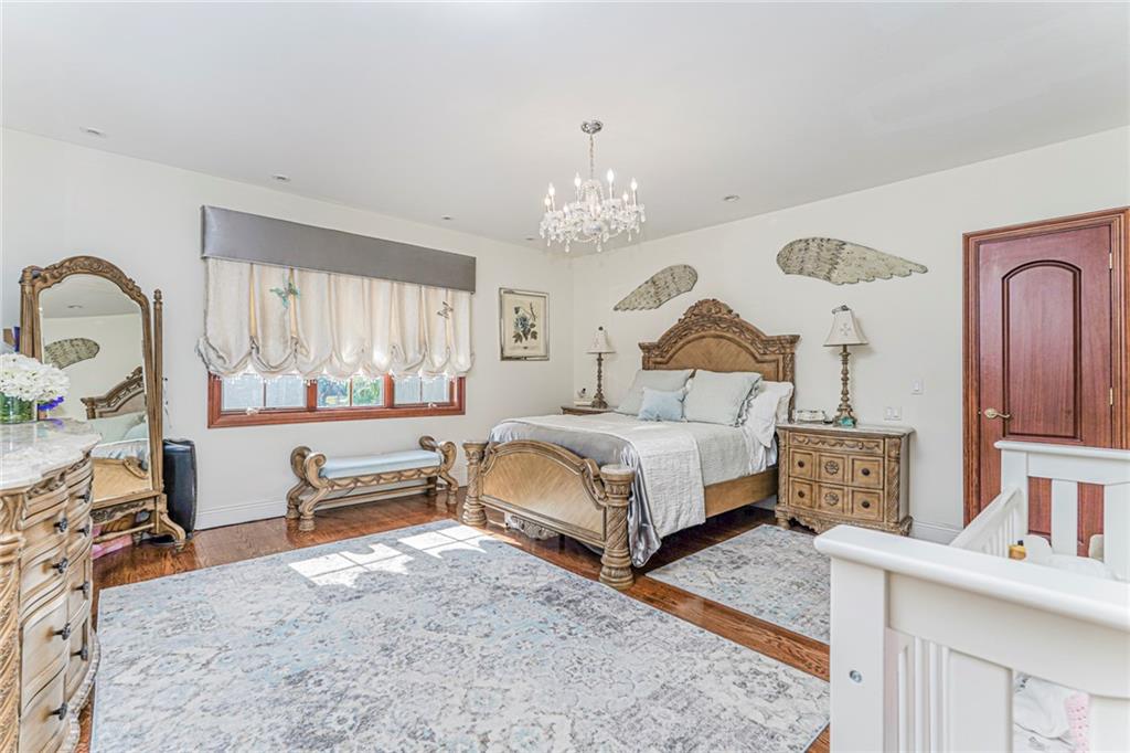 34 Claire Court Grymes Hill Staten Island NY 10312