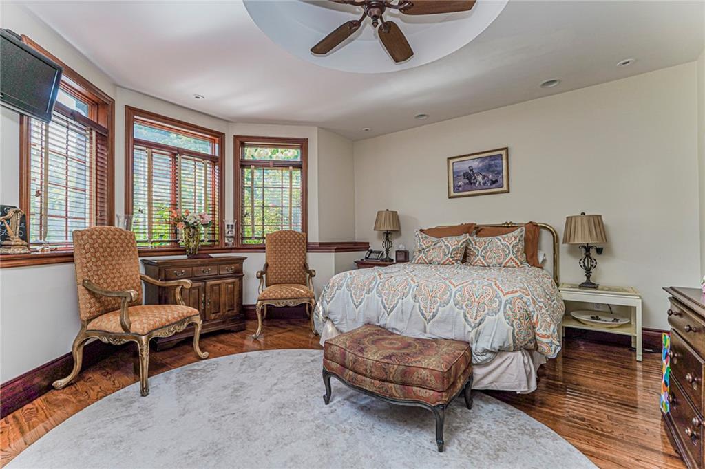 34 Claire Court Grymes Hill Staten Island NY 10312
