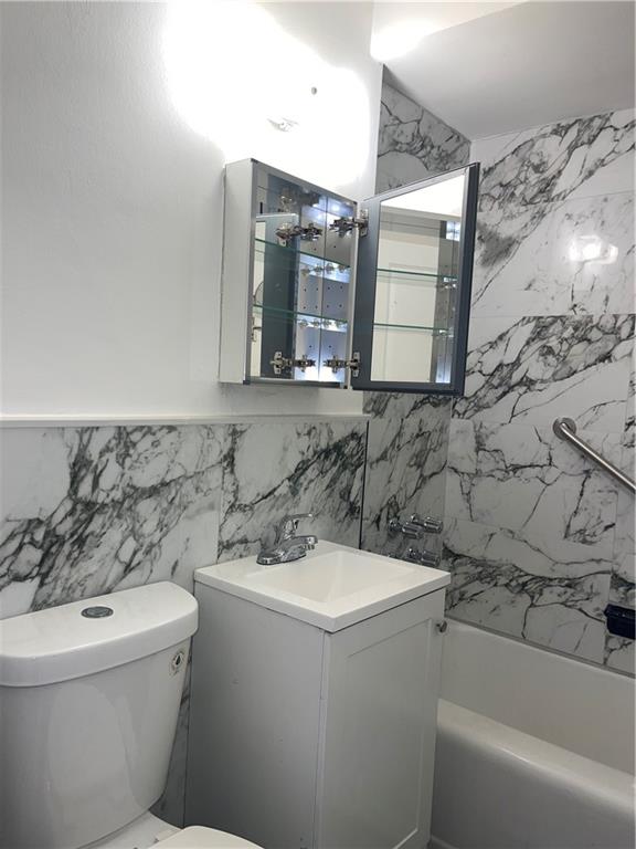 3510 Avenue H Midwood Brooklyn NY 11210