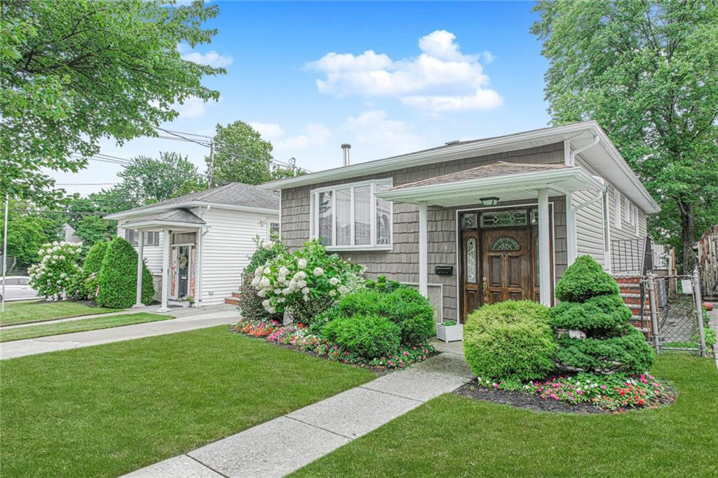 164 Kirshon Avenue Bulls Head Staten Island NY 10314