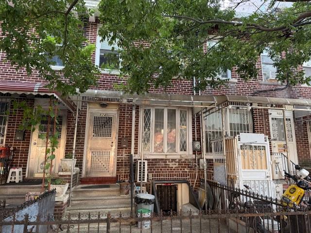 824 53rd Street Sunset Park Brooklyn NY 11220