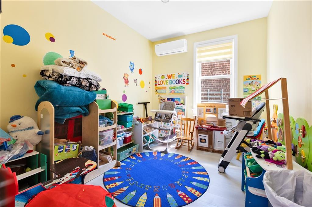 726 Manor Court Gravesend Brooklyn NY 11235