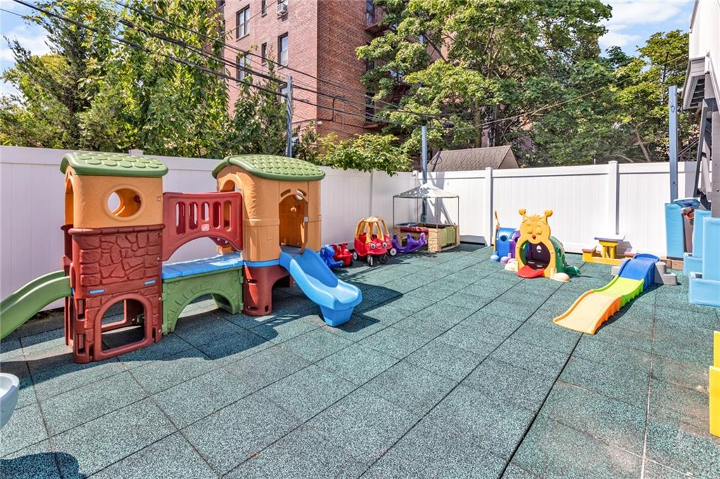 726 Manor Court Gravesend Brooklyn NY 11235