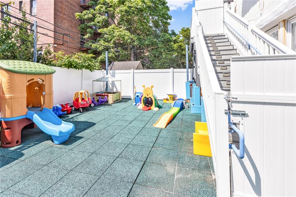 726 Manor Court Gravesend Brooklyn NY 11235
