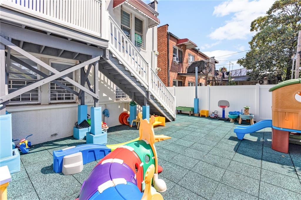 726 Manor Court Gravesend Brooklyn NY 11235
