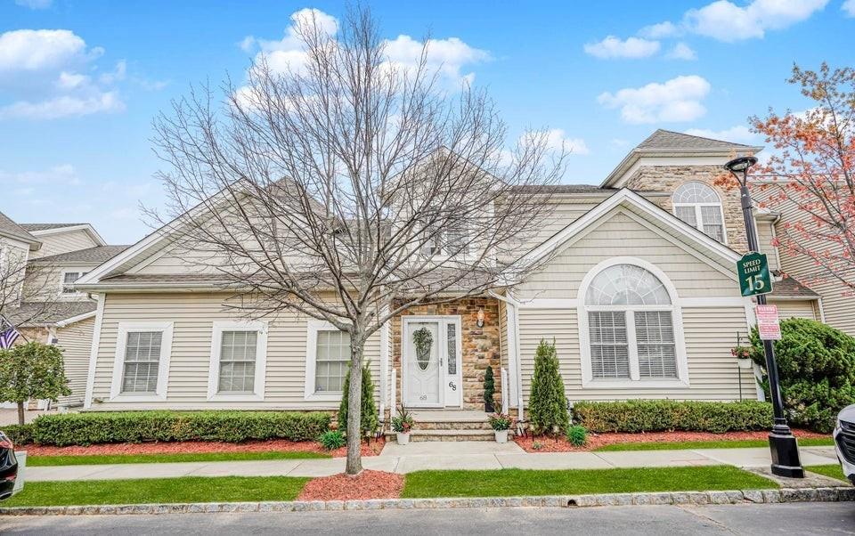 68 Tiller Court Richmond Valley Staten Island NY 10309