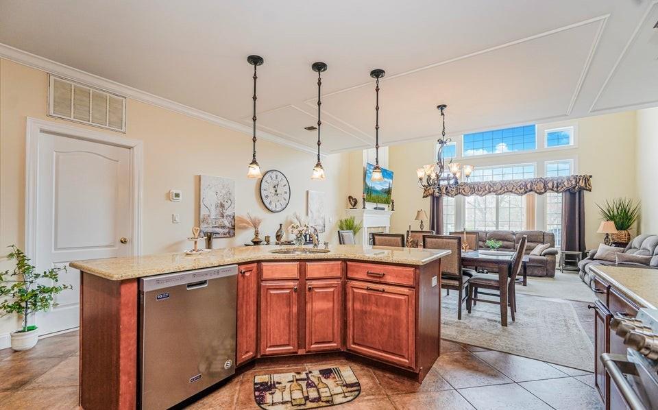 68 Tiller Court Richmond Valley Staten Island NY 10309