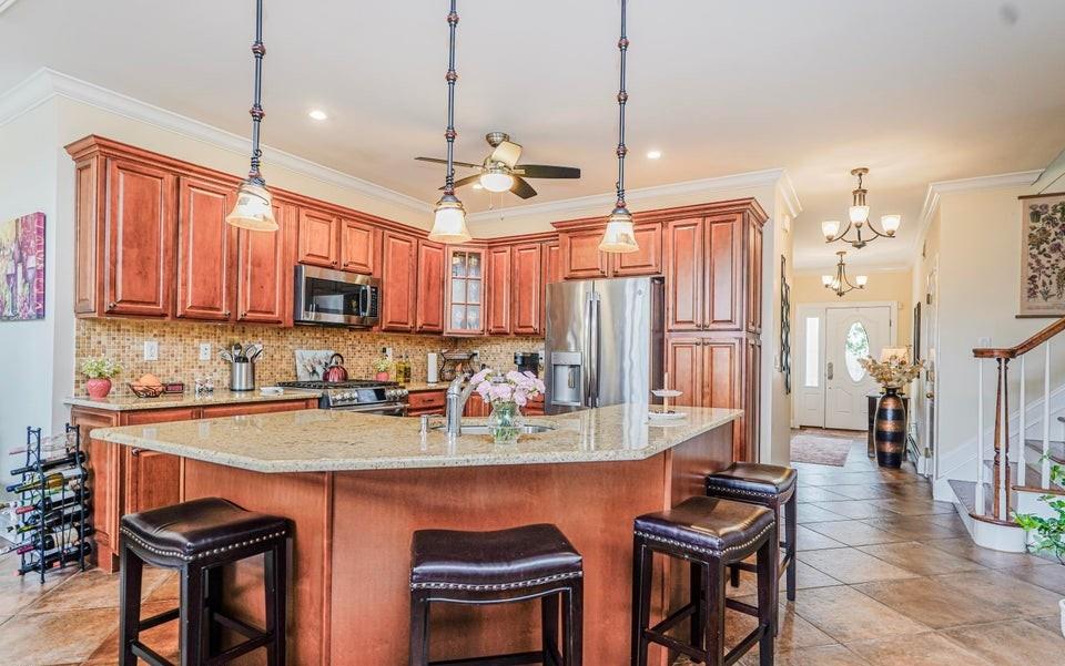68 Tiller Court Richmond Valley Staten Island NY 10309