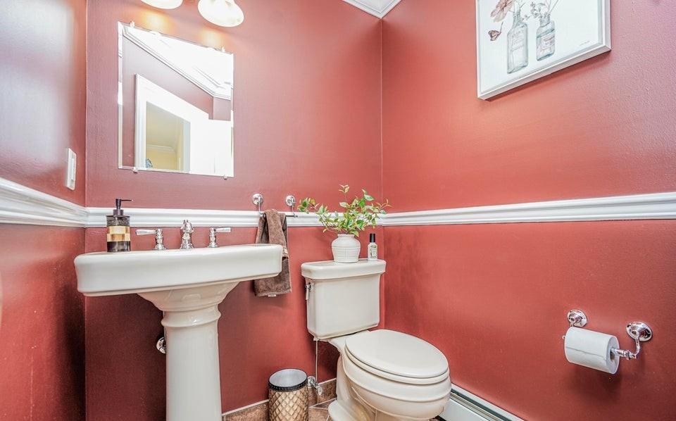 68 Tiller Court Richmond Valley Staten Island NY 10309