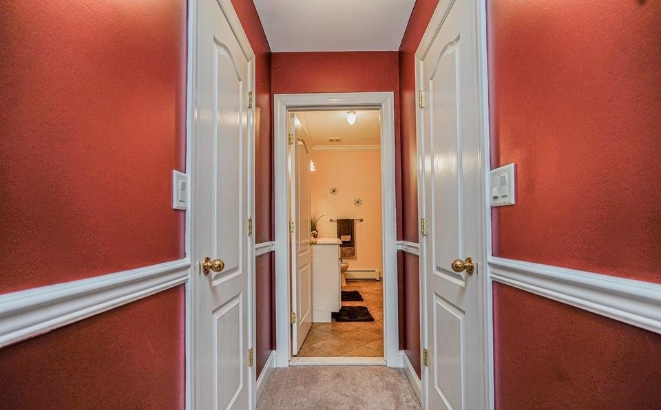 68 Tiller Court Richmond Valley Staten Island NY 10309