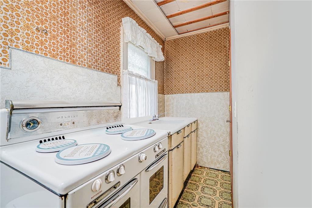 1074 East 36th Street Midwood Brooklyn NY 11210