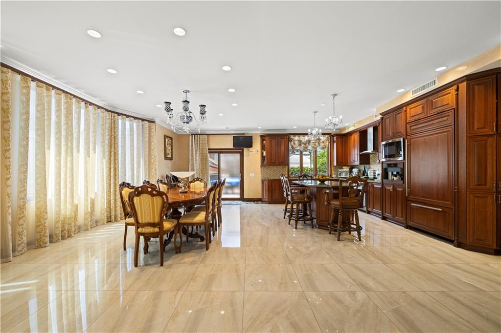2650 East 19th Street Sheepshead Bay Brooklyn NY 11235