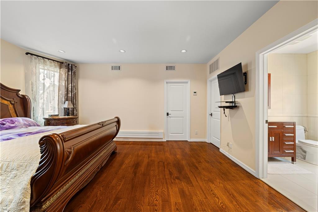 2650 East 19th Street Sheepshead Bay Brooklyn NY 11235