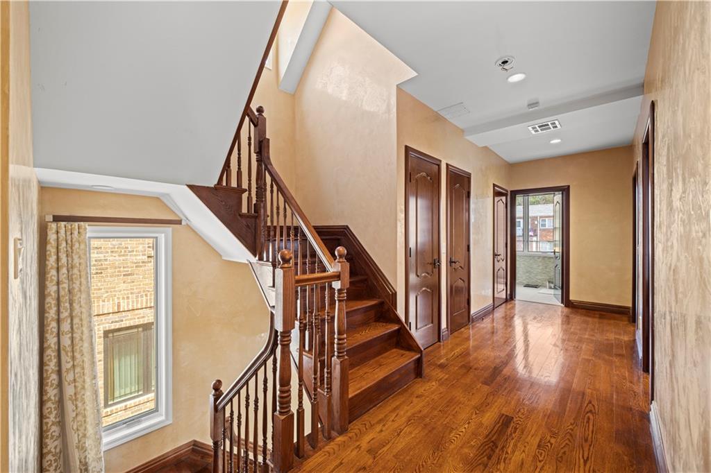 2650 East 19th Street Sheepshead Bay Brooklyn NY 11235