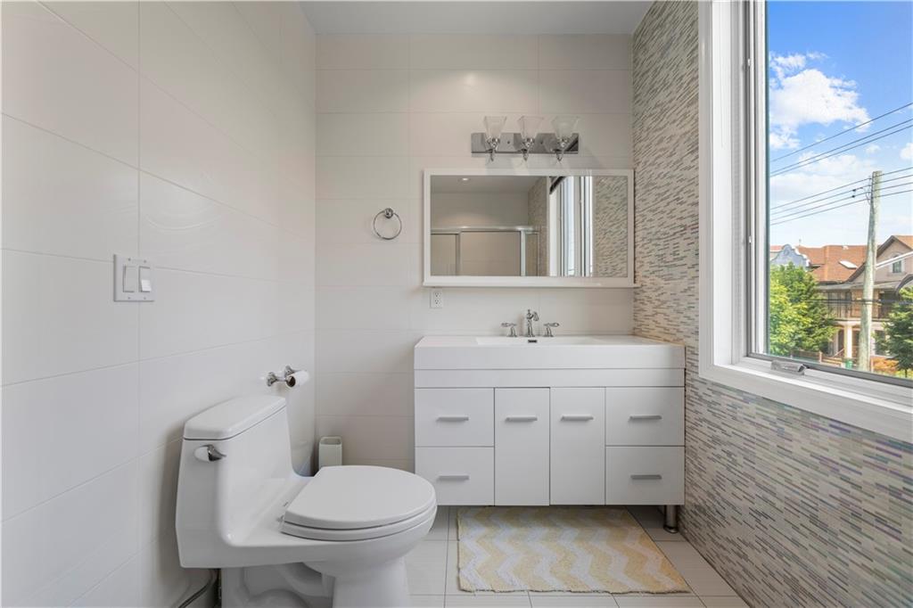 2650 East 19th Street Sheepshead Bay Brooklyn NY 11235