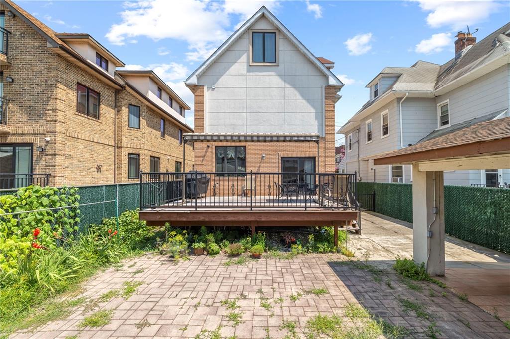 2650 East 19th Street Sheepshead Bay Brooklyn NY 11235
