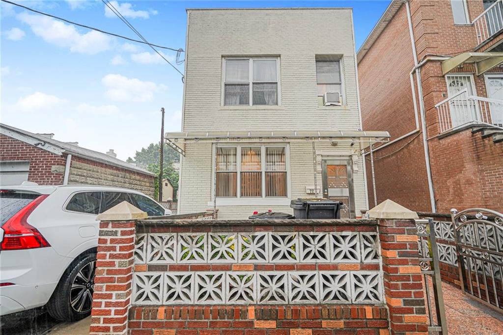 72 Bay 38th Street Gravesend Brooklyn NY 11214
