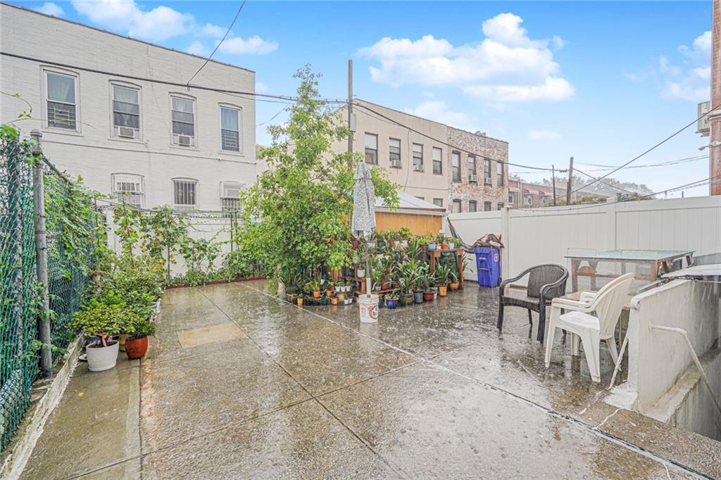 72 Bay 38th Street Gravesend Brooklyn NY 11214