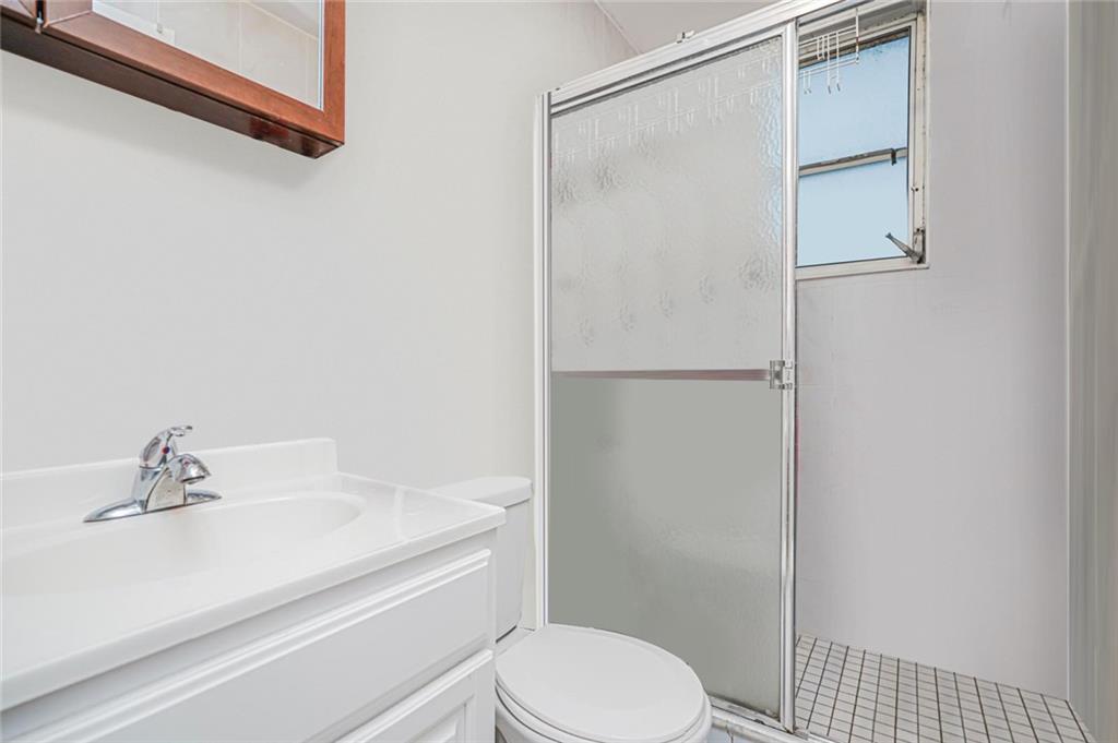 72 Bay 38th Street Gravesend Brooklyn NY 11214