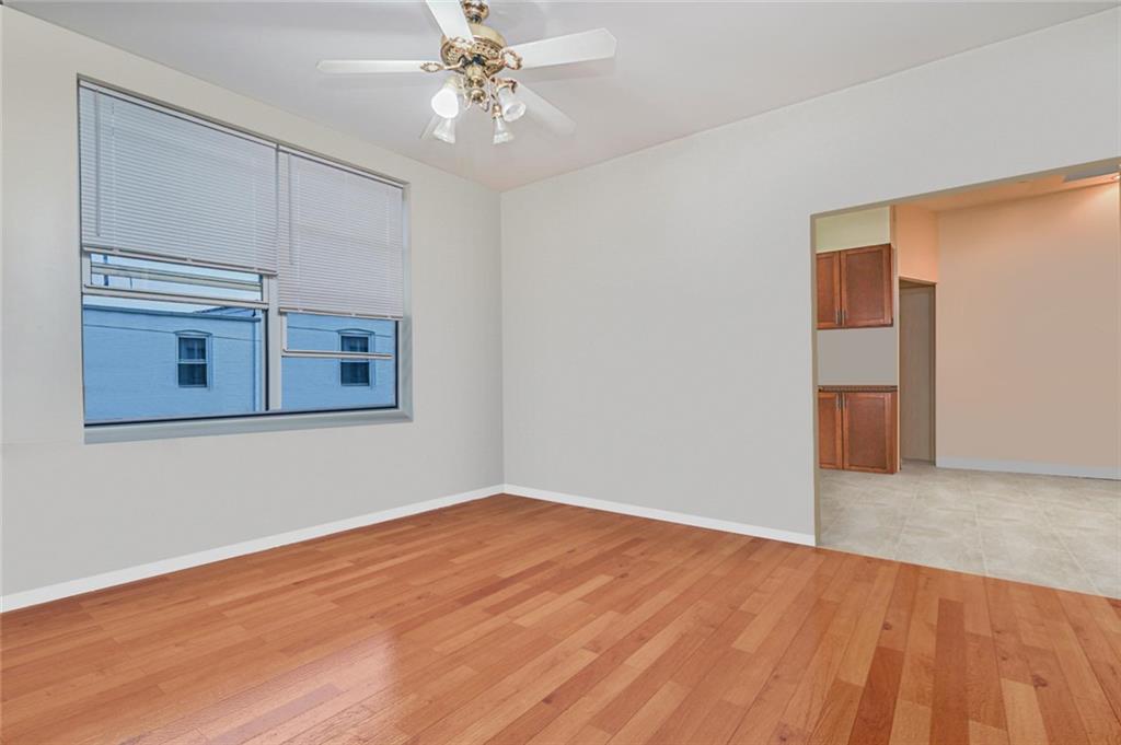 72 Bay 38th Street Gravesend Brooklyn NY 11214