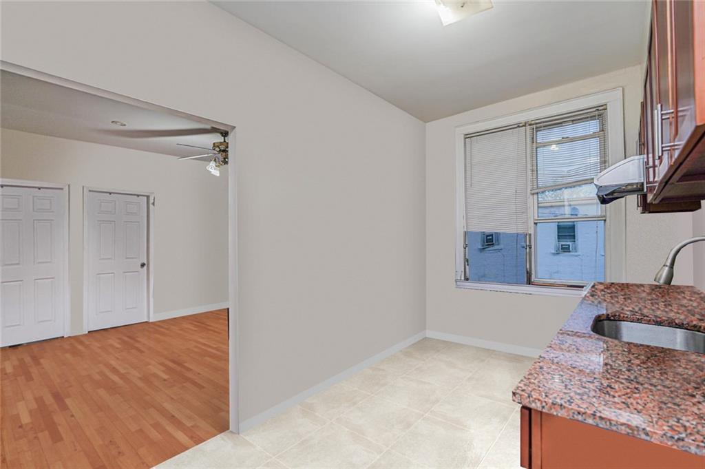 72 Bay 38th Street Gravesend Brooklyn NY 11214