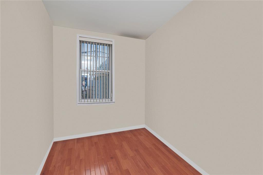 72 Bay 38th Street Gravesend Brooklyn NY 11214